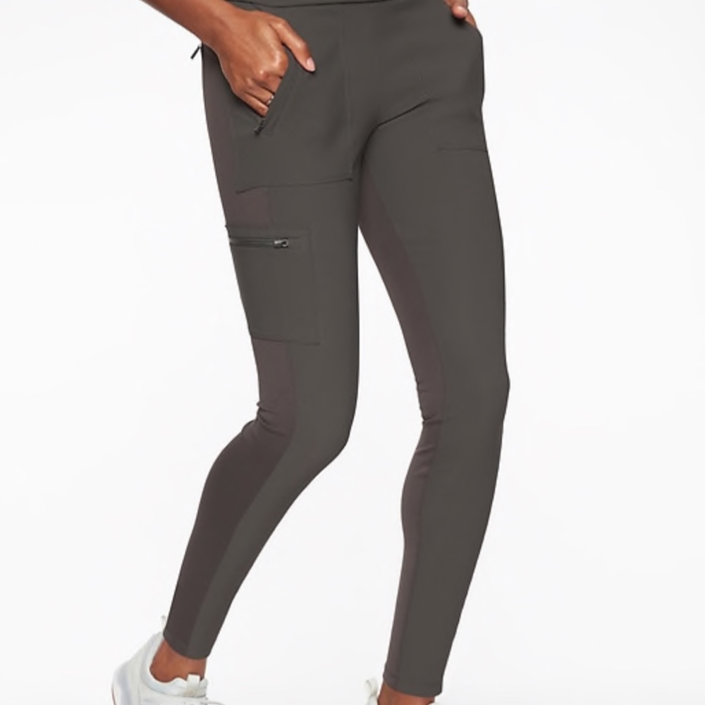 Athleta Headlands Hybrid Cargo Tight